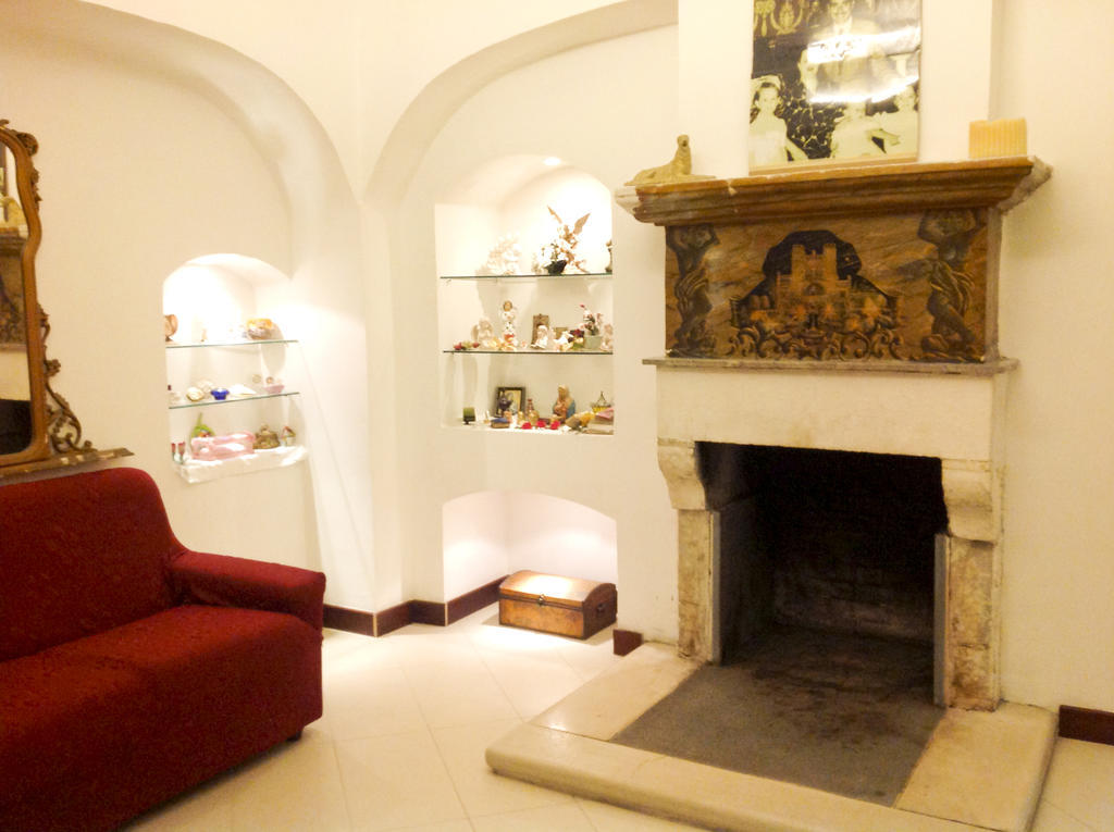 B&B Palazzo Della Torre 페스키치 외부 사진